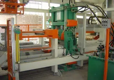 2_impianto-CMT-600x280-c-400x284.jpg - Steinex