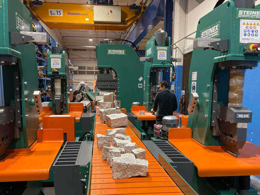 Macchinari industriali per taglio e lavorazione pietre naturali