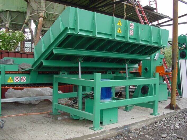 Macchinario industriale verde per movimentazione materiali